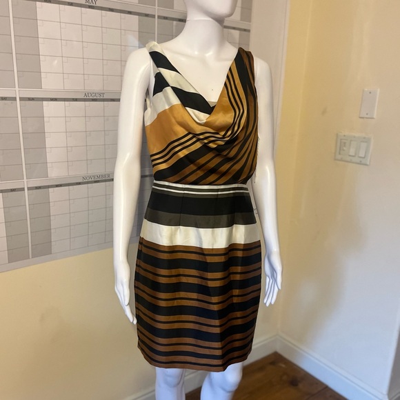 Bisou Bisou size 4 mod striped slouch collar work dress - Picture 5 of 9